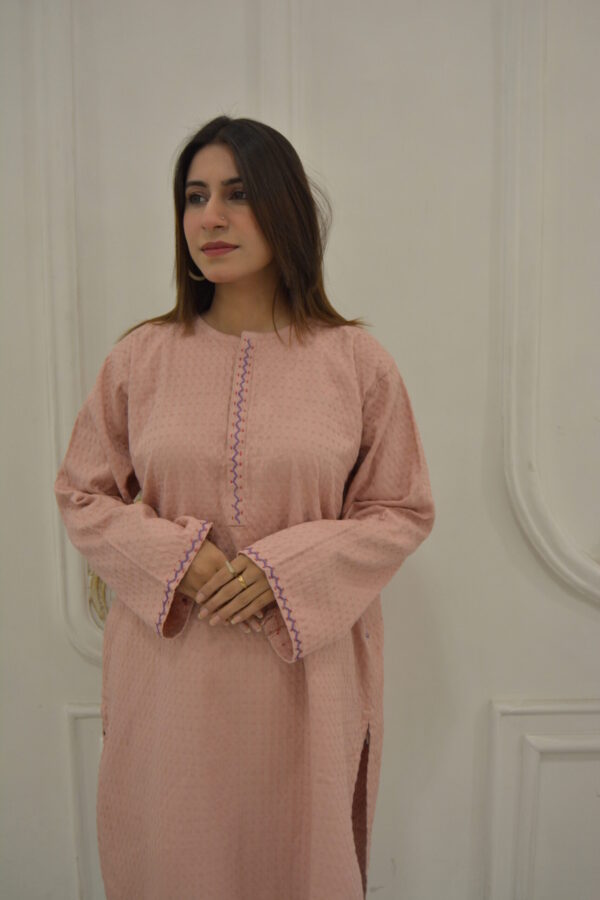 Soft Pink Embroidered Kurta - Image 2