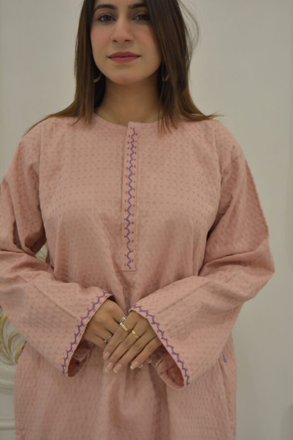 Soft Pink Embroidered Kurta - Image 3