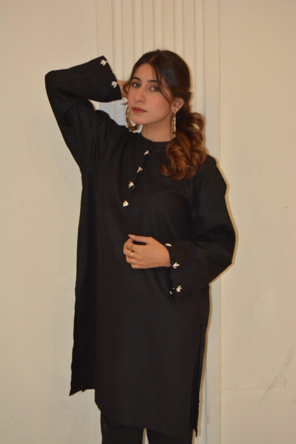 Elegant Hand-Embroidered Cotton Tunic - Image 6