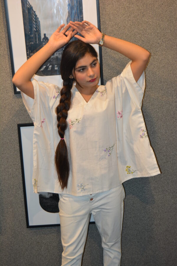 White Cotton Top with Embroidered Floral Details - Image 3